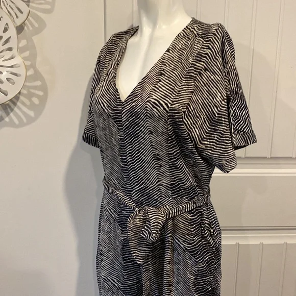 Joe Fresh One Piece - Picture 2 of 4